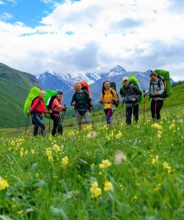 Треккинг в долину Маашей и озерам Каракабак