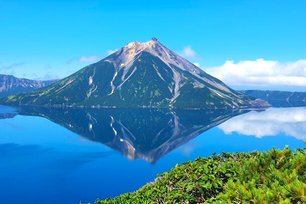 Северные Курилы. Экспедиция к острову Онекотан